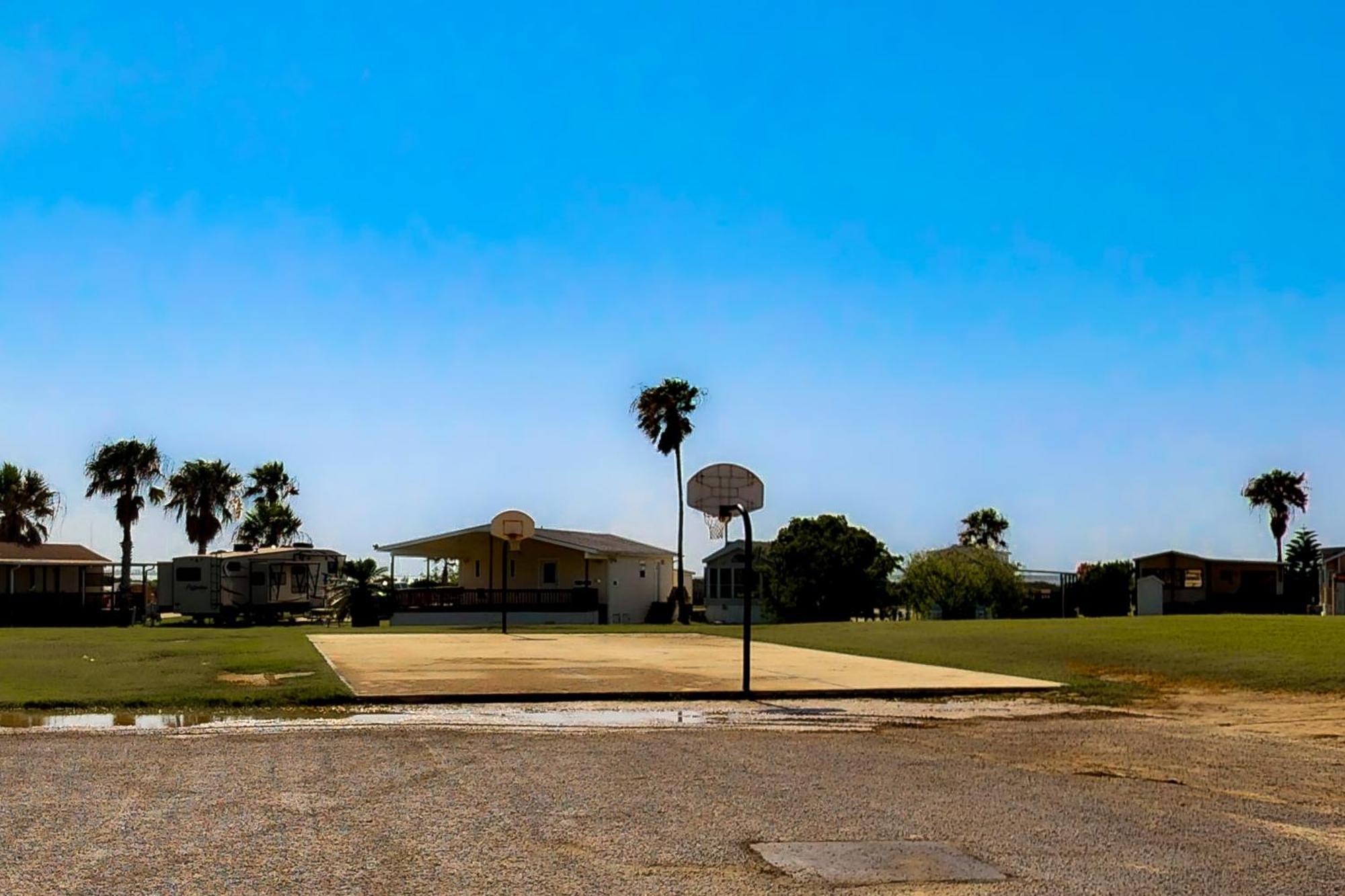 Long Island Village Unit 831 Port Isabel Exterior foto
